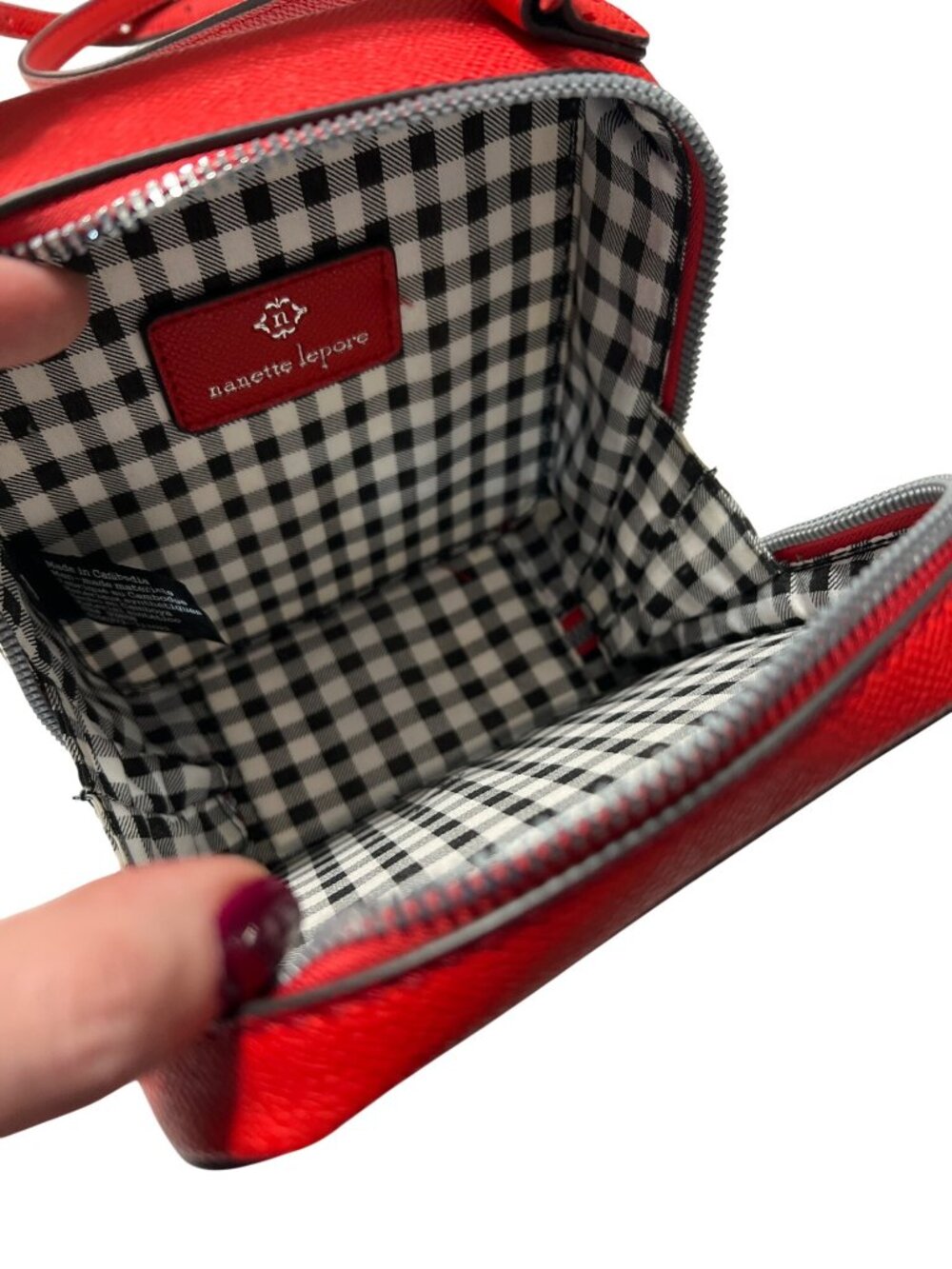 Nannette Lepore Red Crossbody Bag - Picture 2 of 8